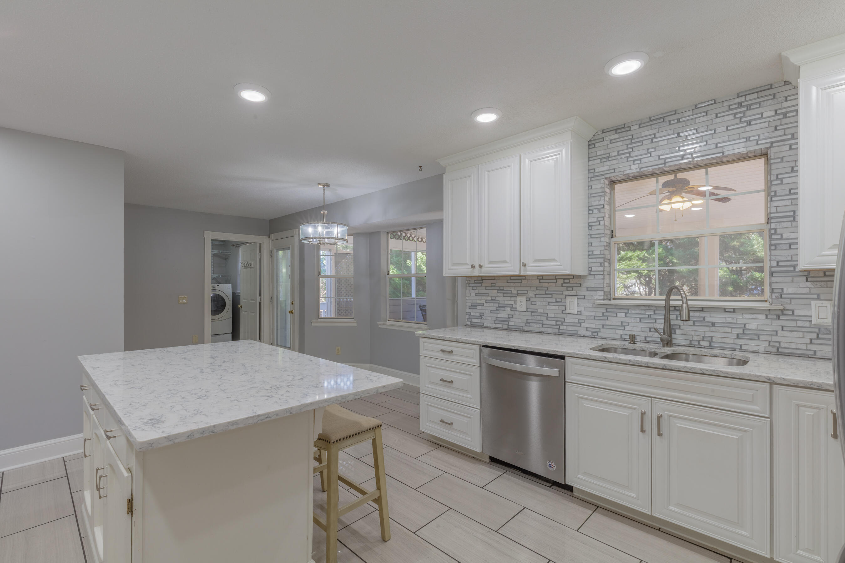 1322 Windbrook Lane