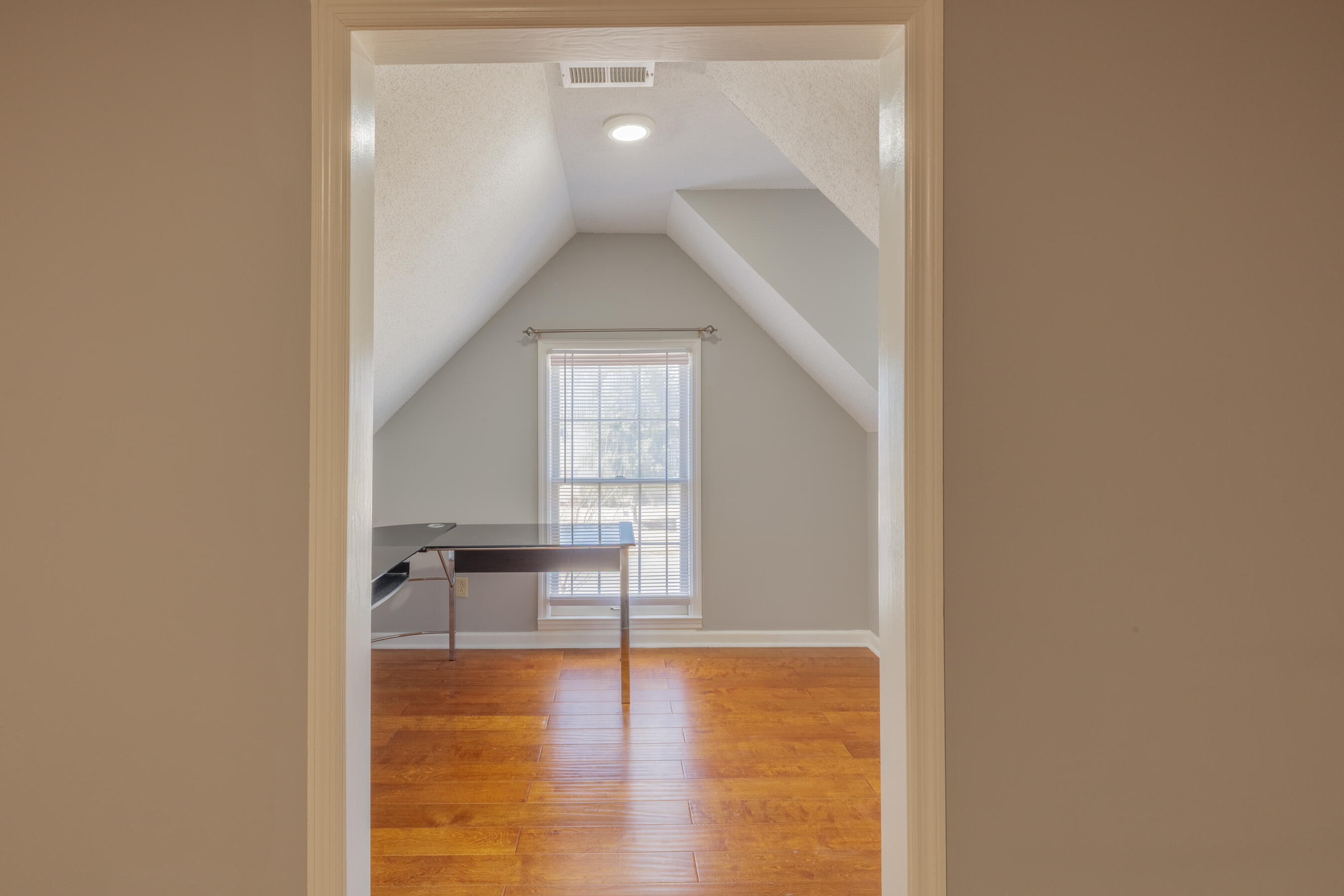 1322 Windbrook Lane