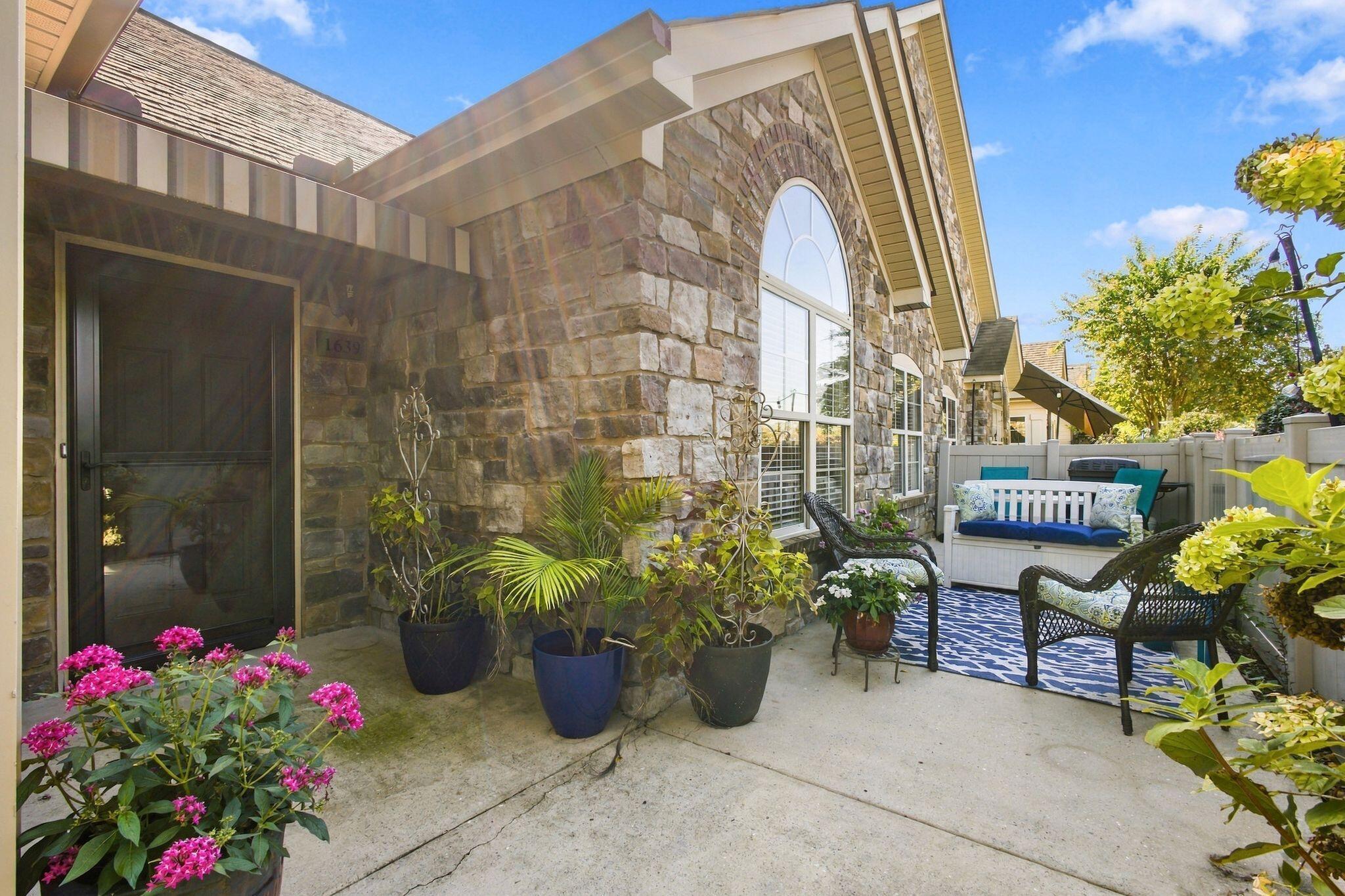 1639 Sedgefield Drive