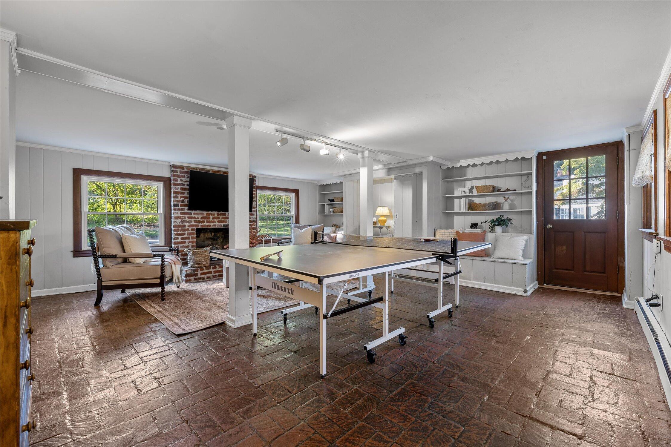 1306 Elfin Road