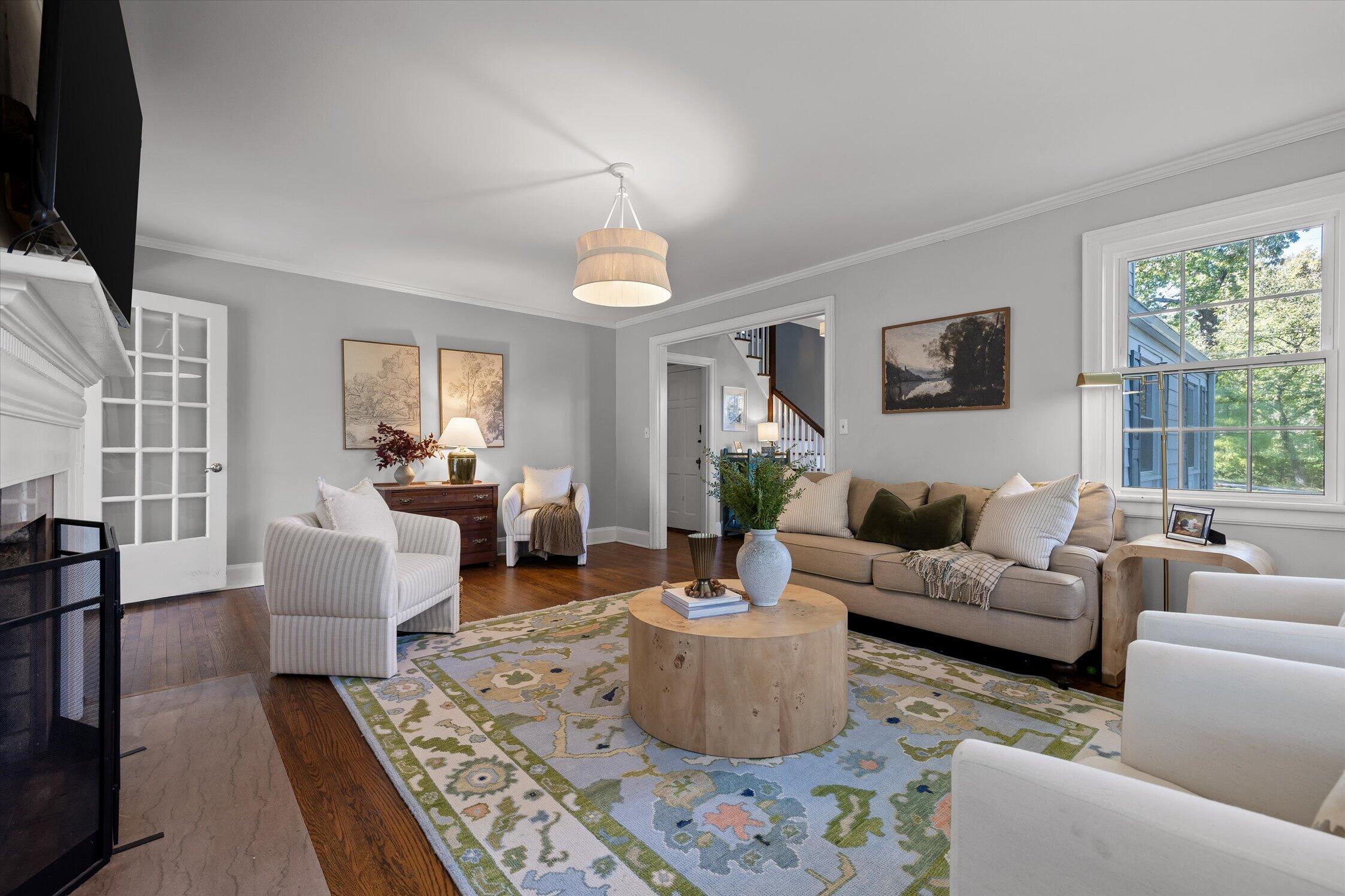 1306 Elfin Road