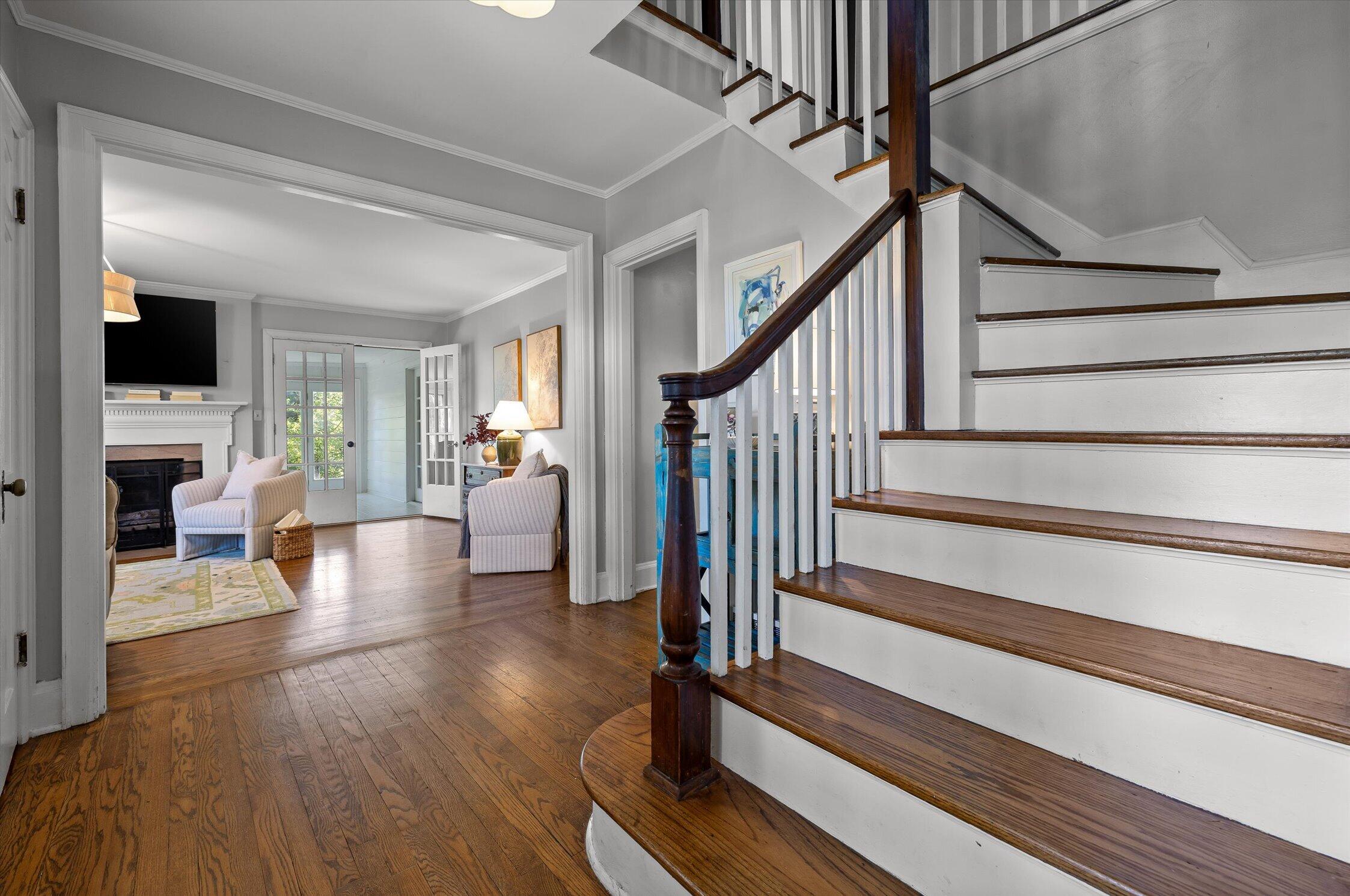 1306 Elfin Road