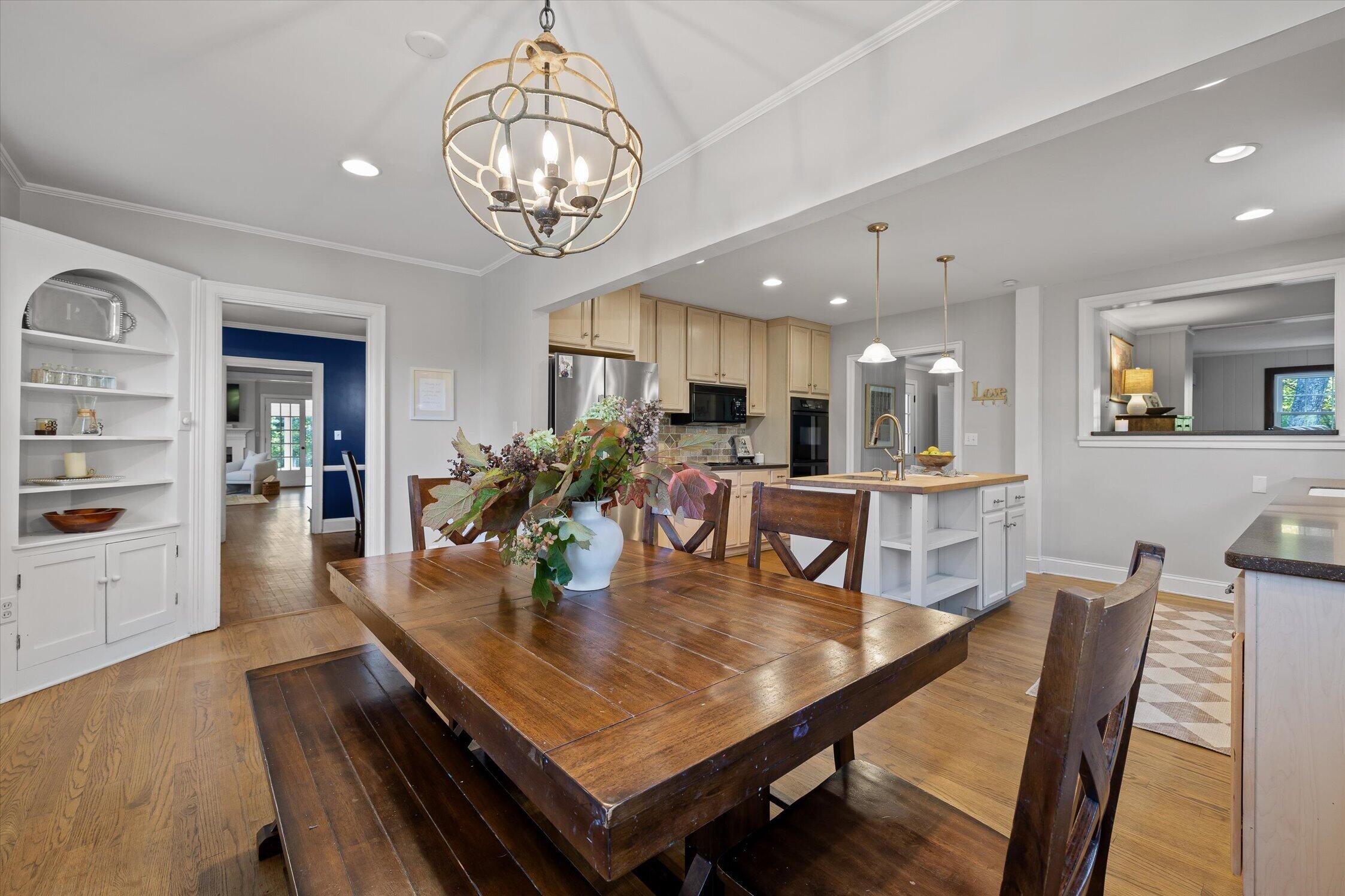1306 Elfin Road