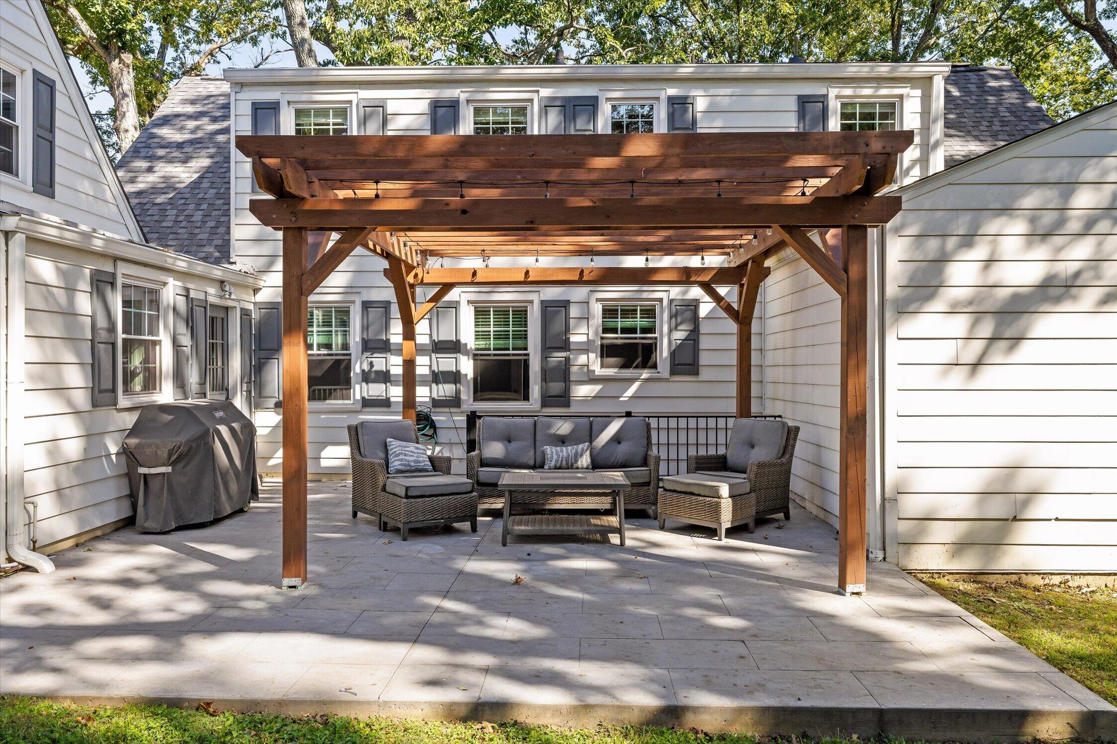 1306 Elfin Road
