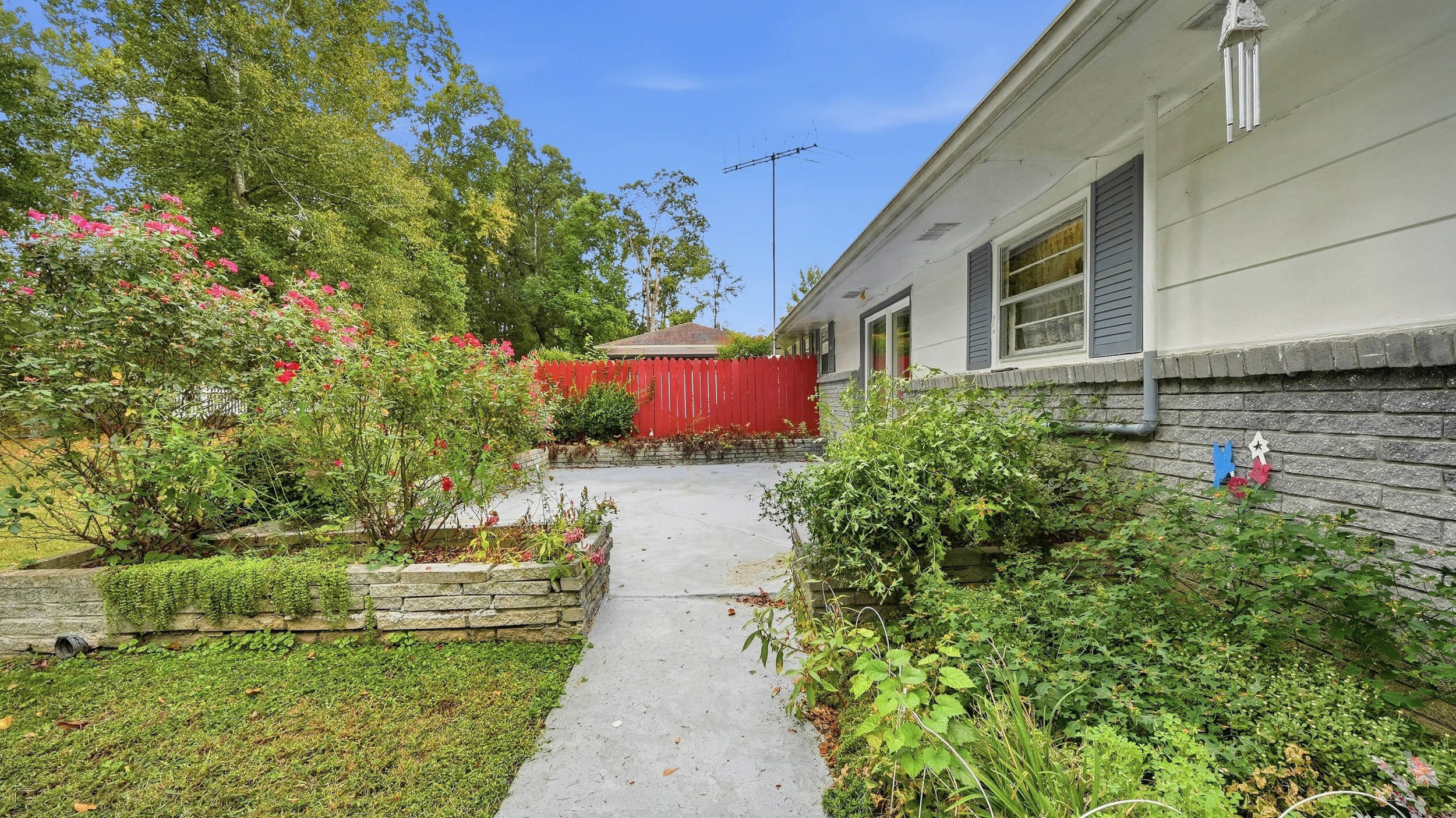 1130 McDonald Drive