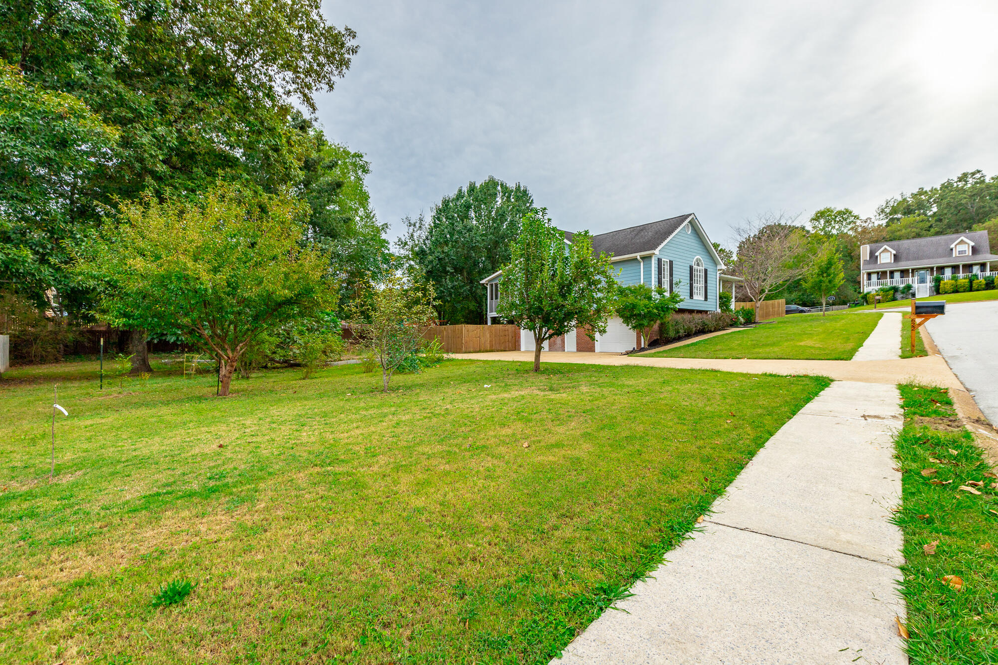 622 Ashbrook Drive