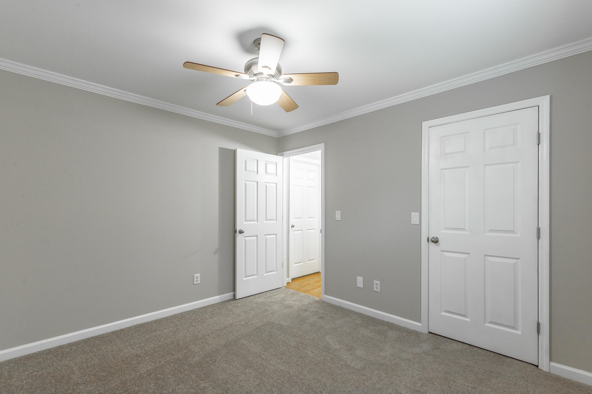 622 Ashbrook Drive