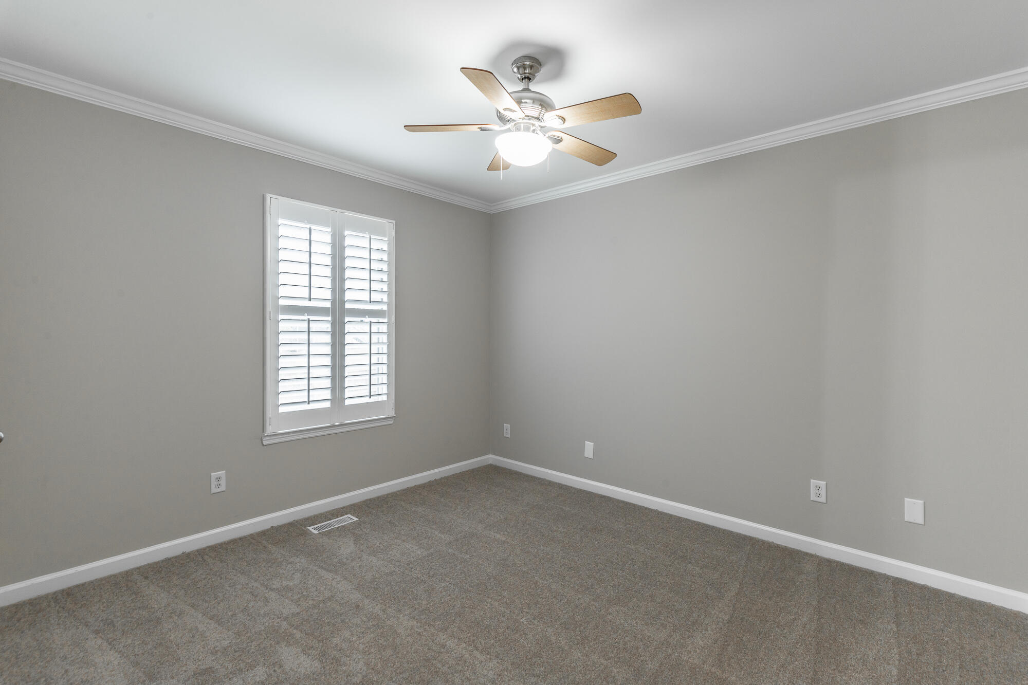 622 Ashbrook Drive