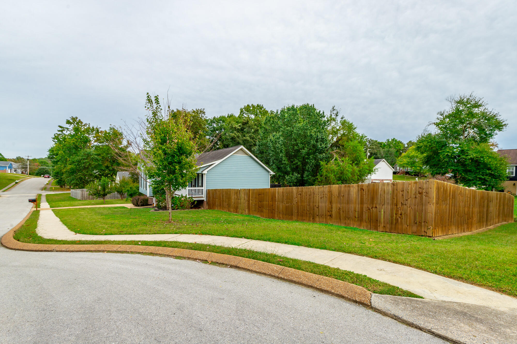 622 Ashbrook Drive
