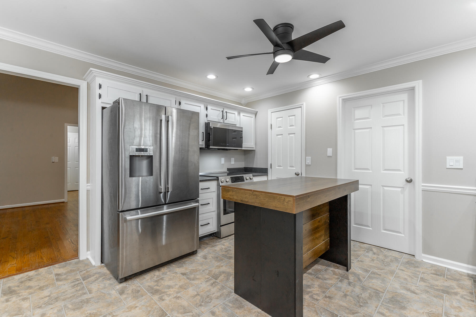 622 Ashbrook Drive