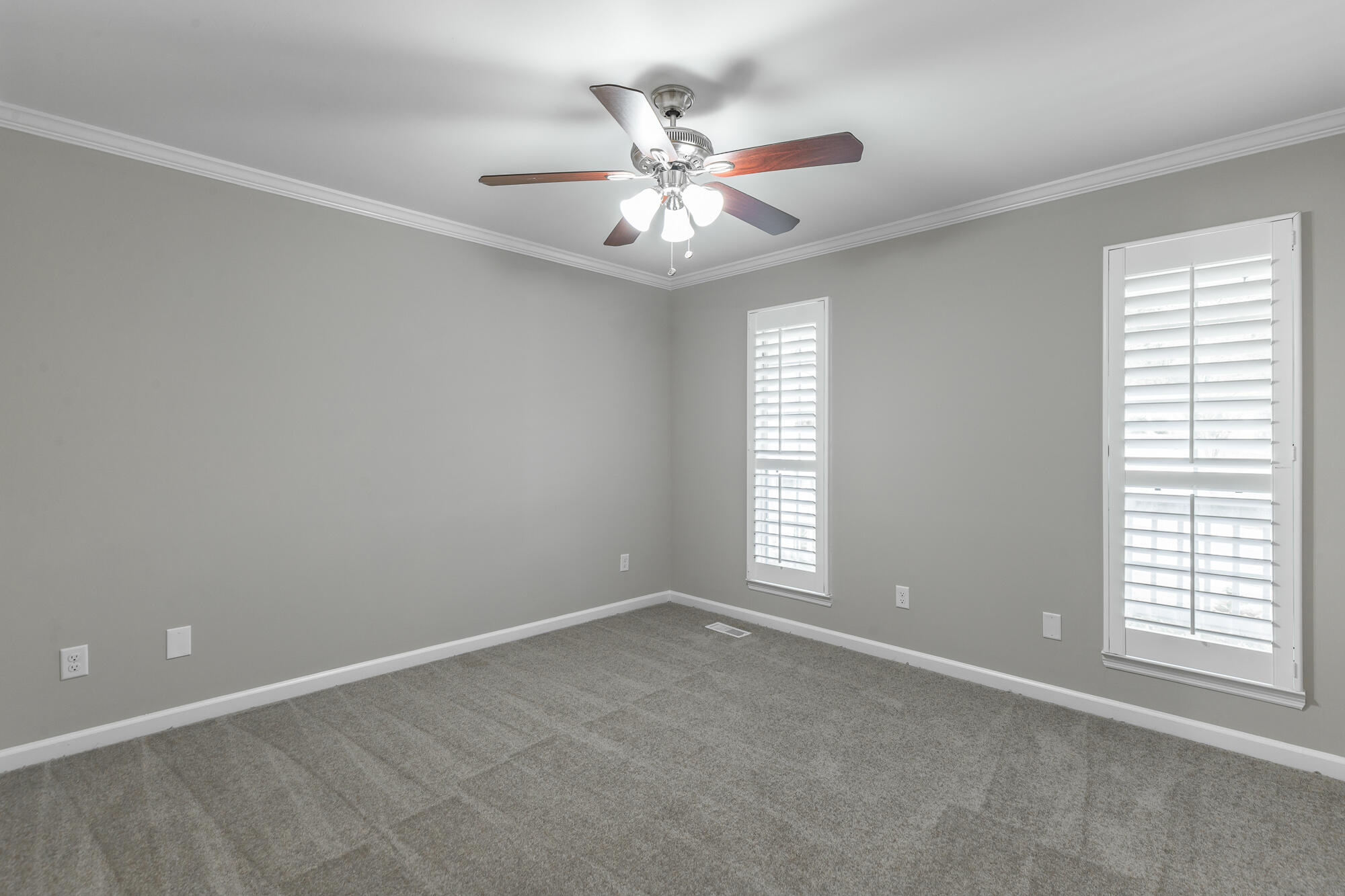 622 Ashbrook Drive
