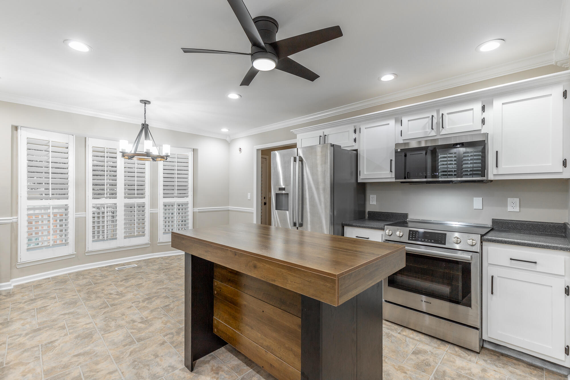 622 Ashbrook Drive