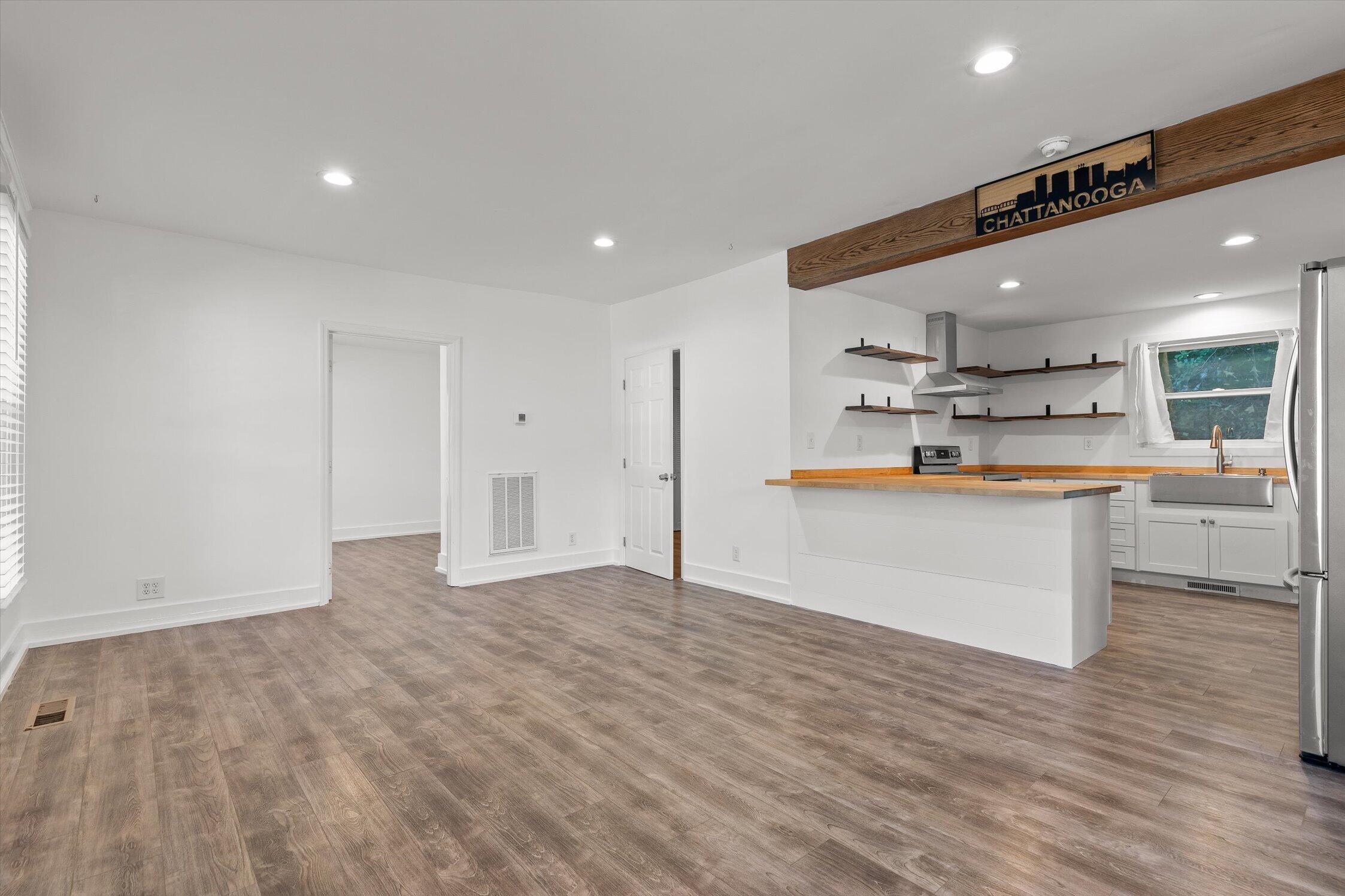 1314 Hixson Pike