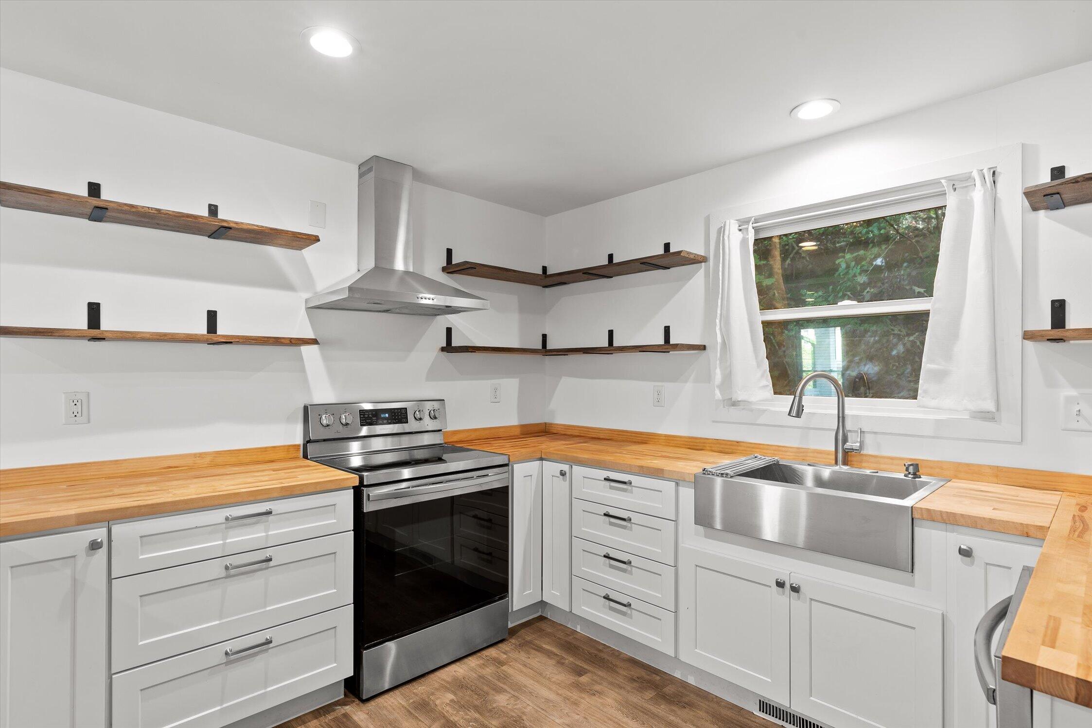 1314 Hixson Pike