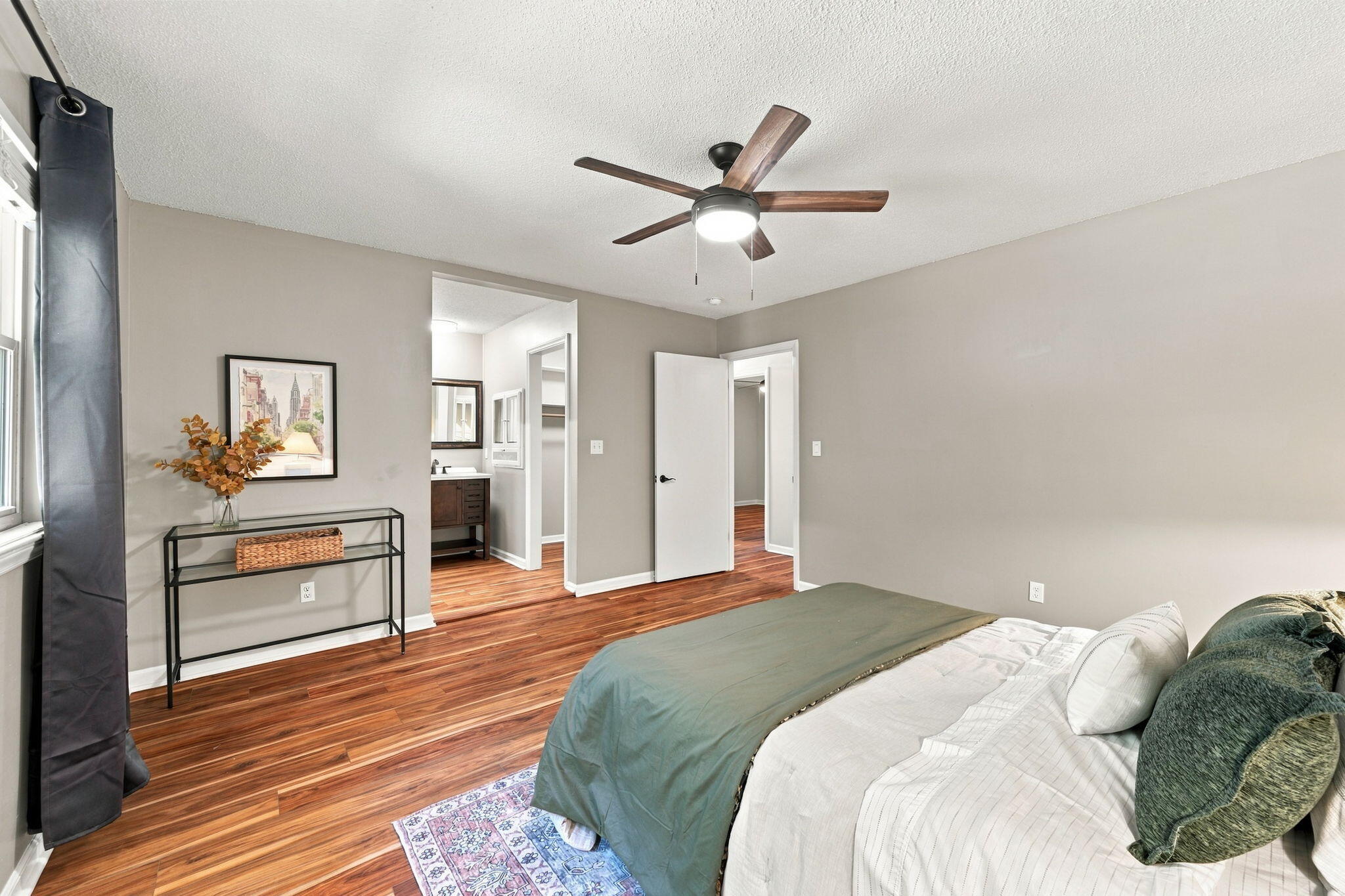 709 Stone Crest Circle