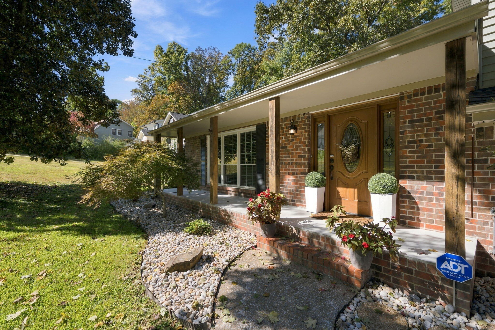 709 Stone Crest Circle