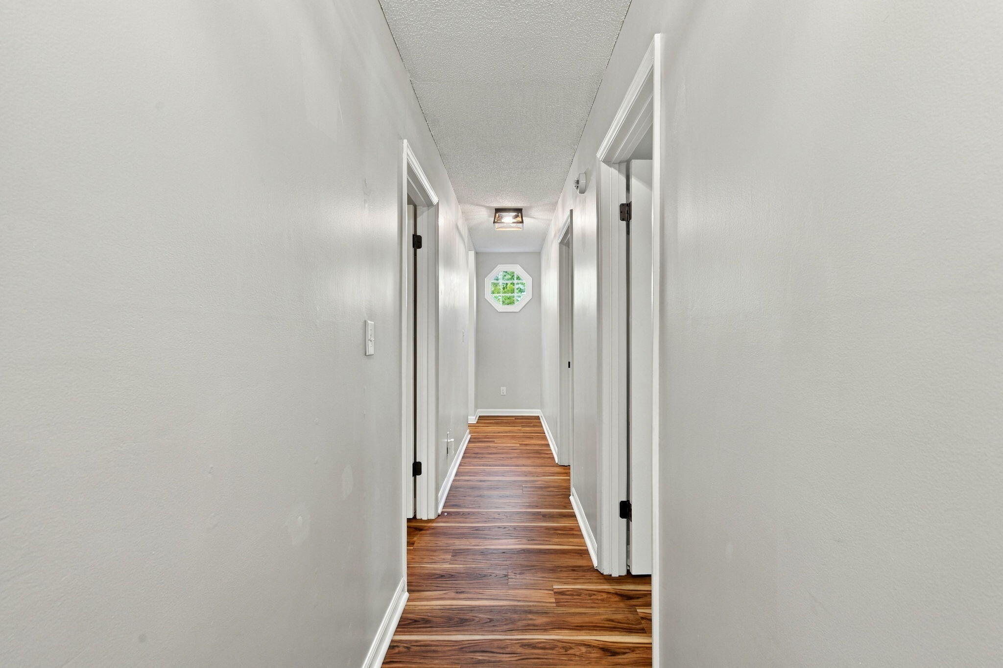 709 Stone Crest Circle