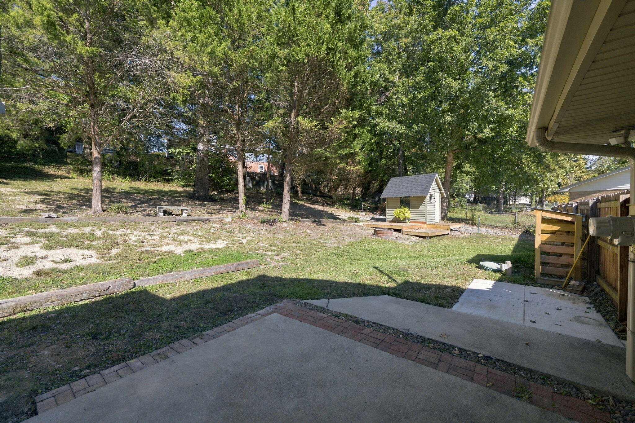 709 Stone Crest Circle