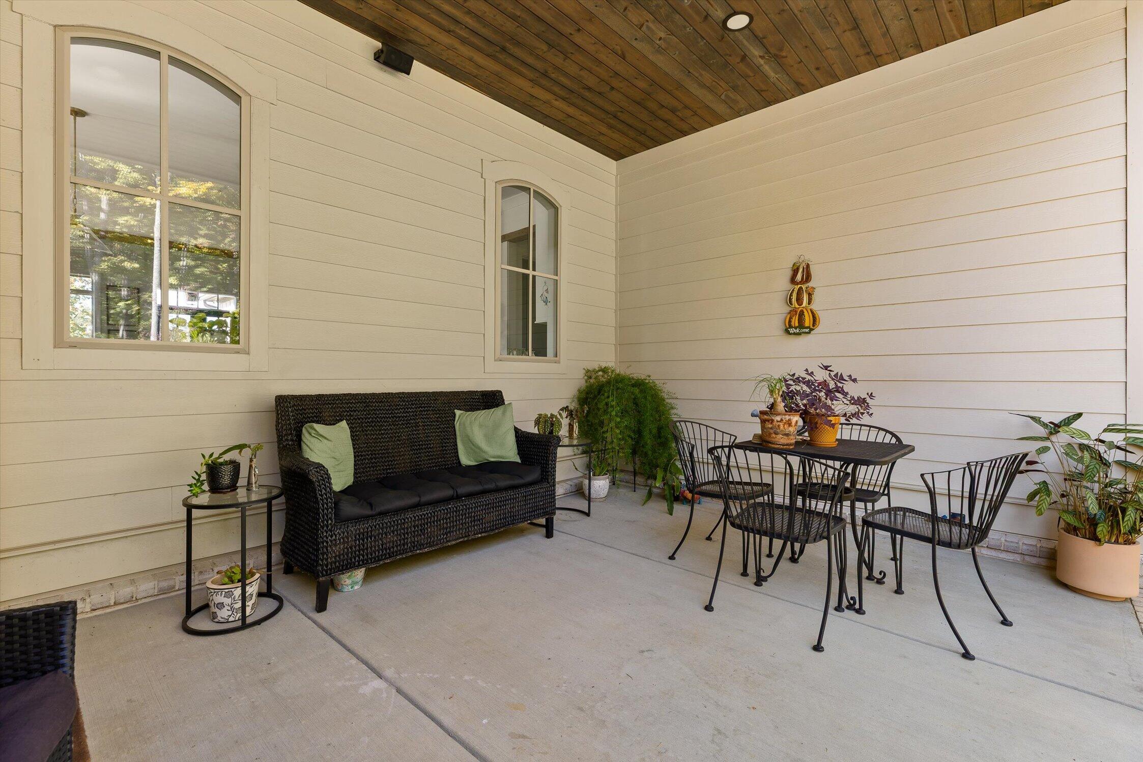 8085 Mountain Laurel Trail, 71