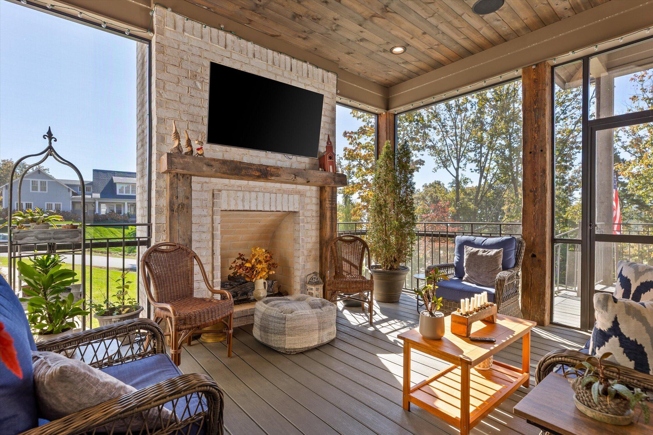 8085 Mountain Laurel Trail, 71