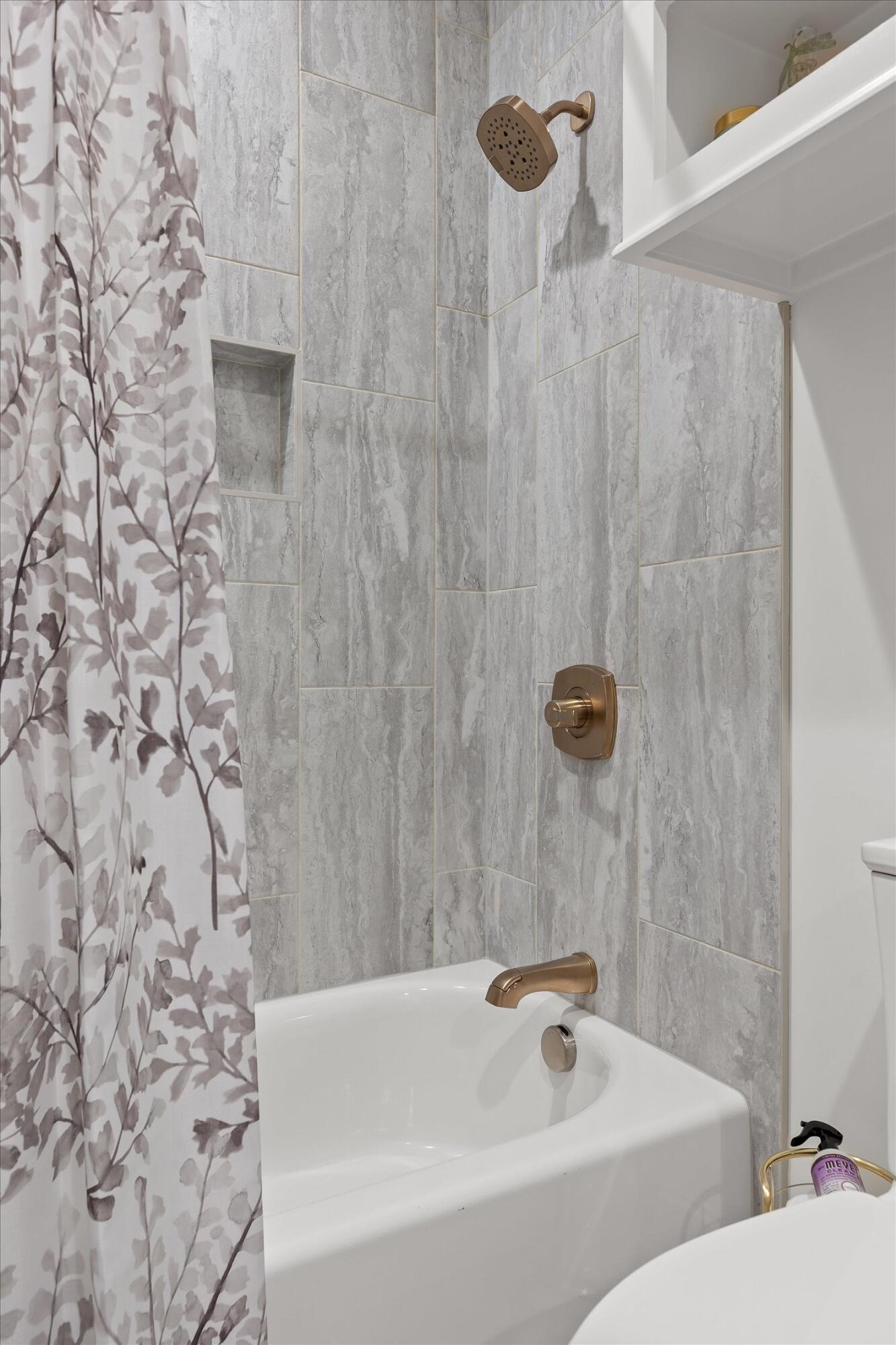 8085 Mountain Laurel Trail, 71
