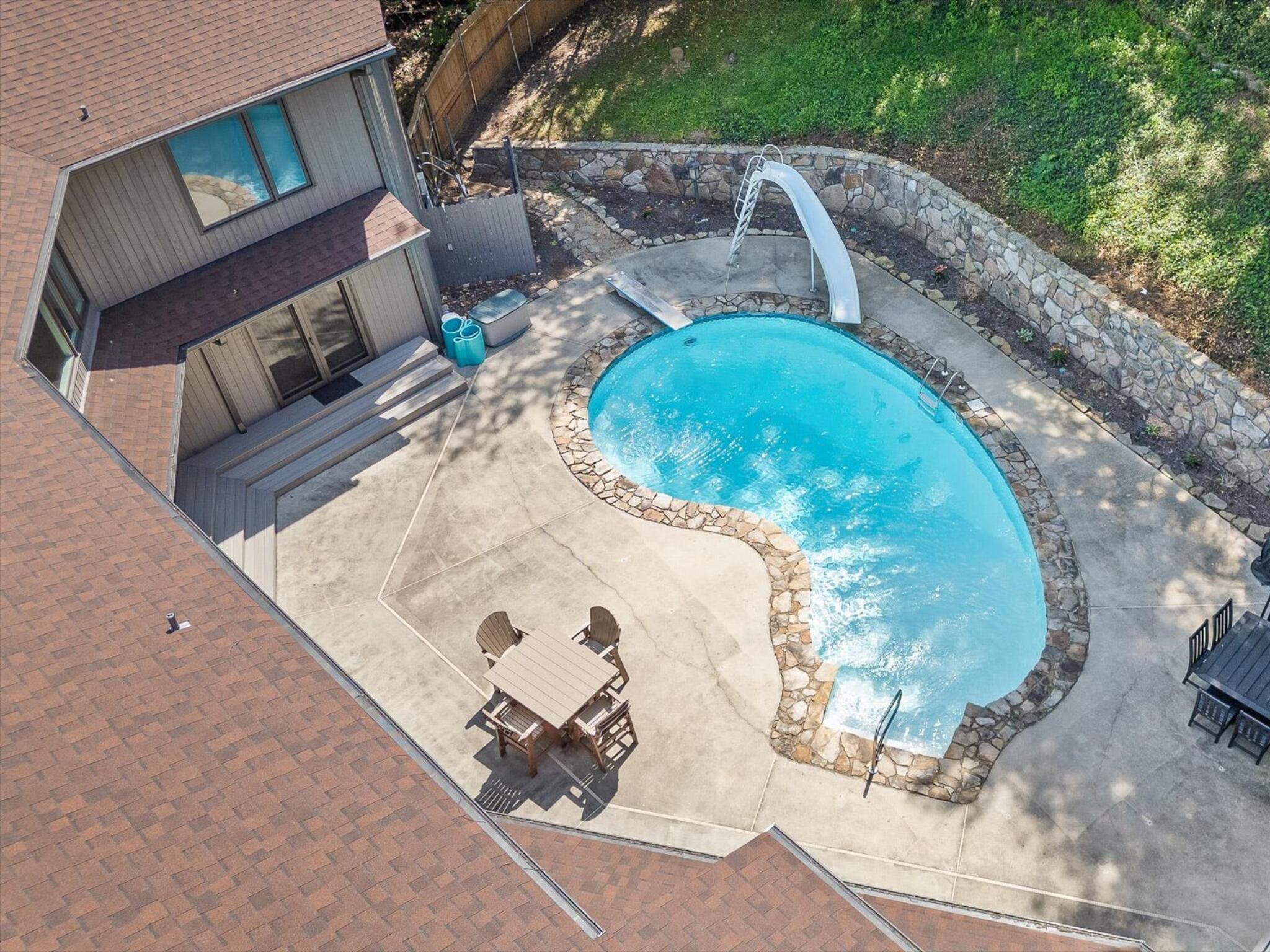 1108 W River Hills Drive