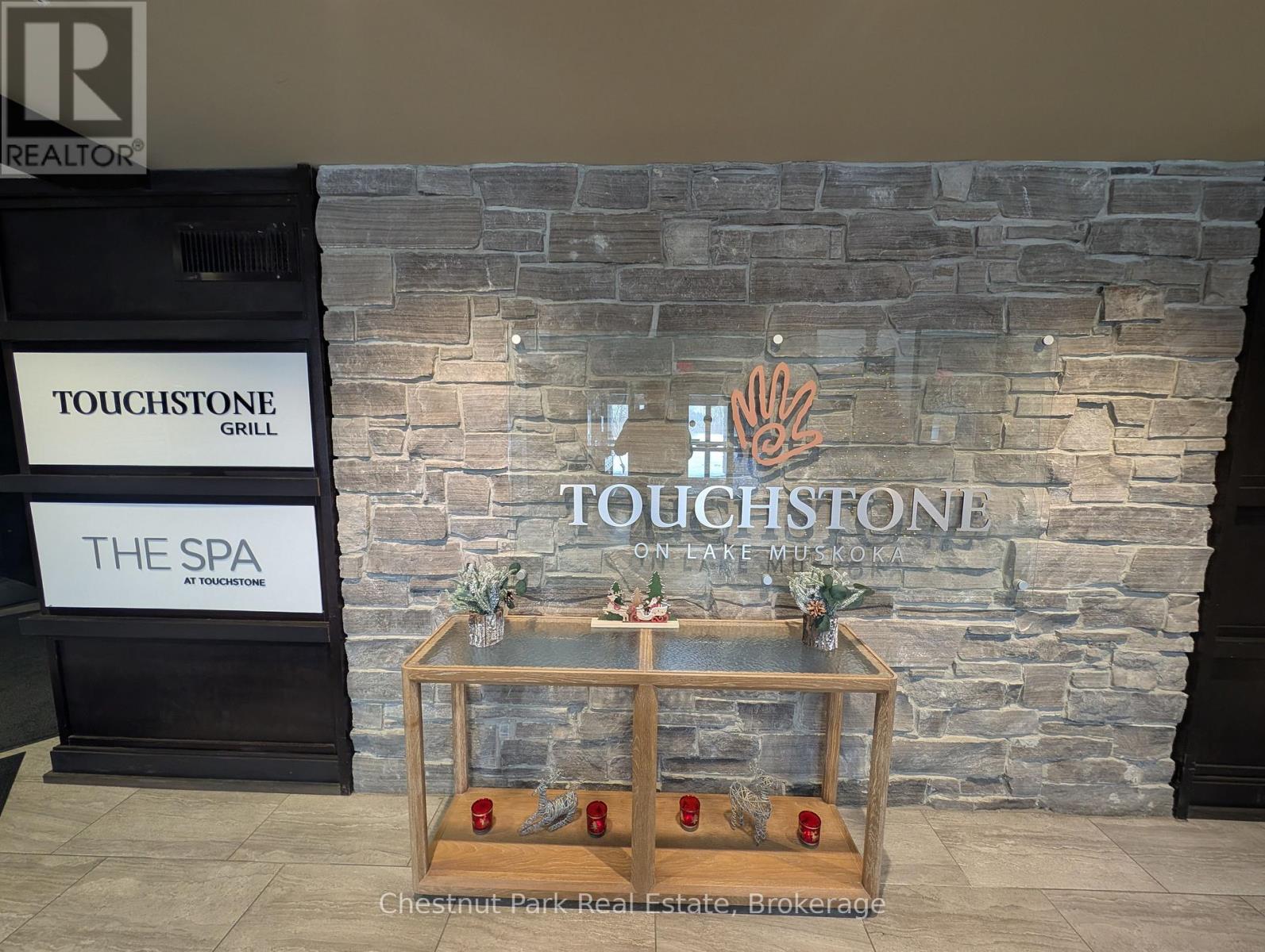 E206B1 - 1869 MUSKOKA 118 ROAD W