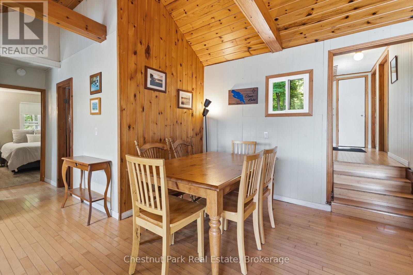 3 - 1143 RIDGE ROAD