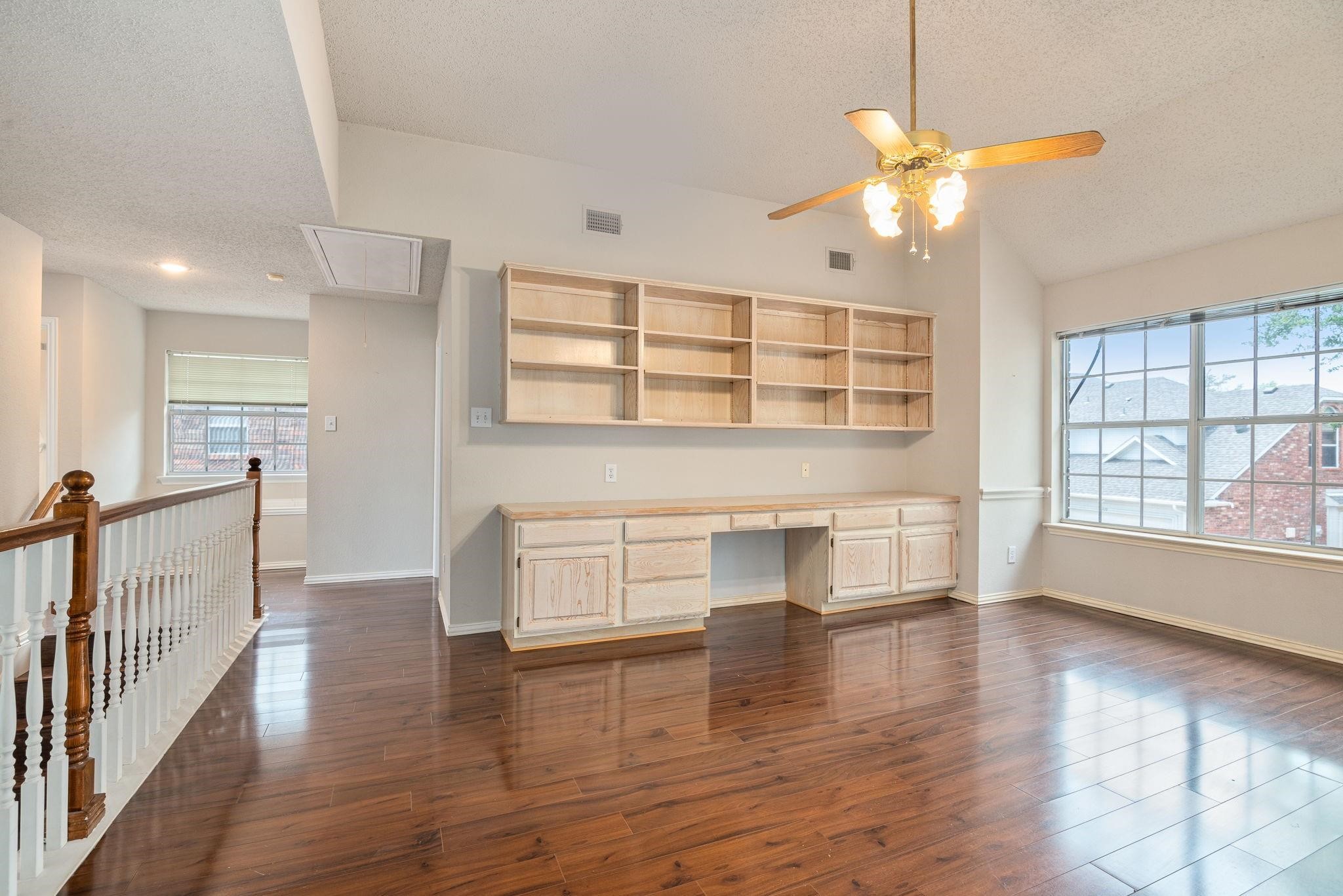 212 Cove Drive