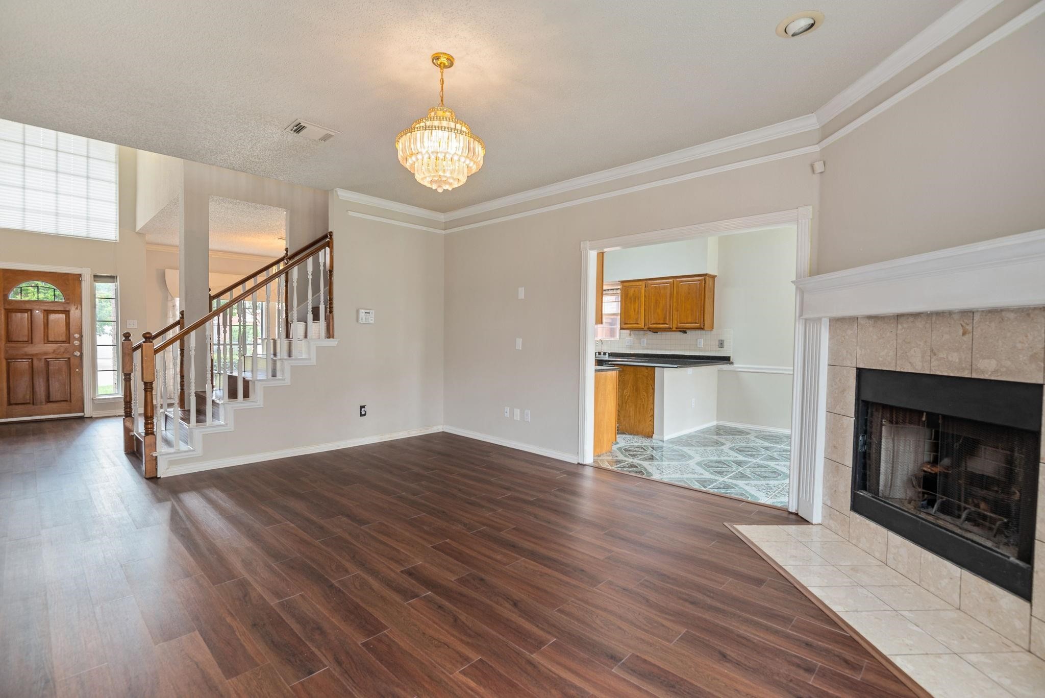 212 Cove Drive