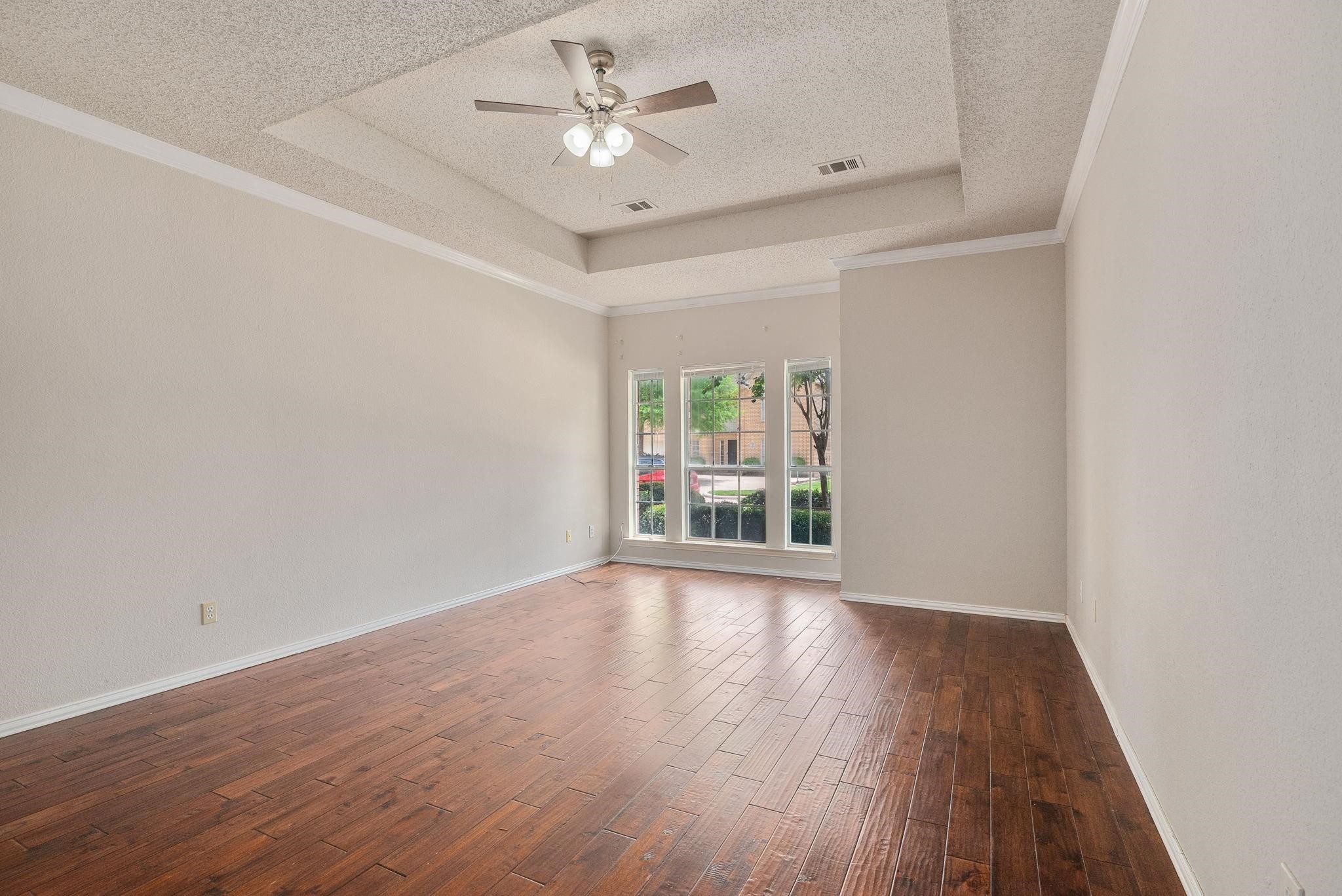 212 Cove Drive