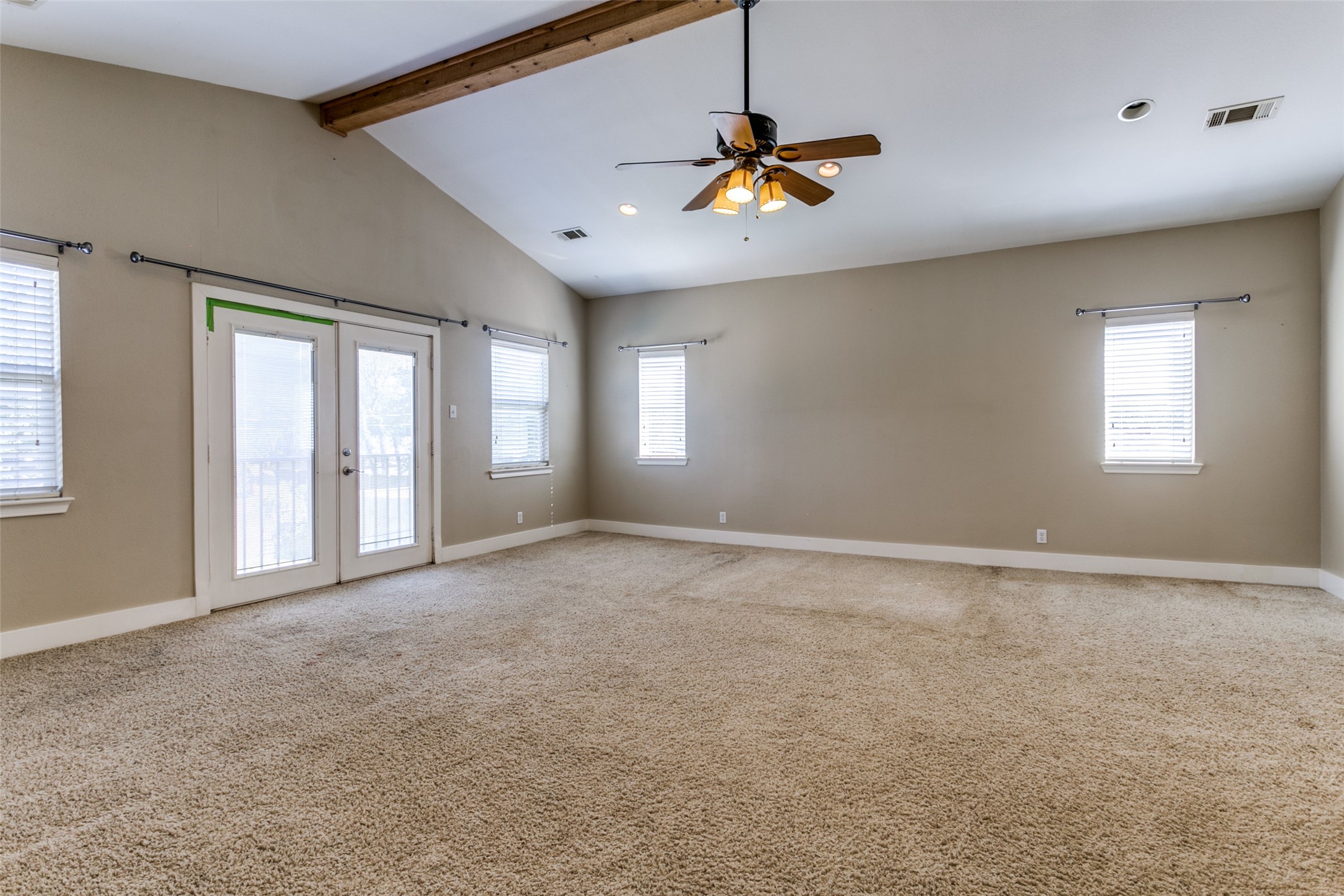 5813 Hunter Trail