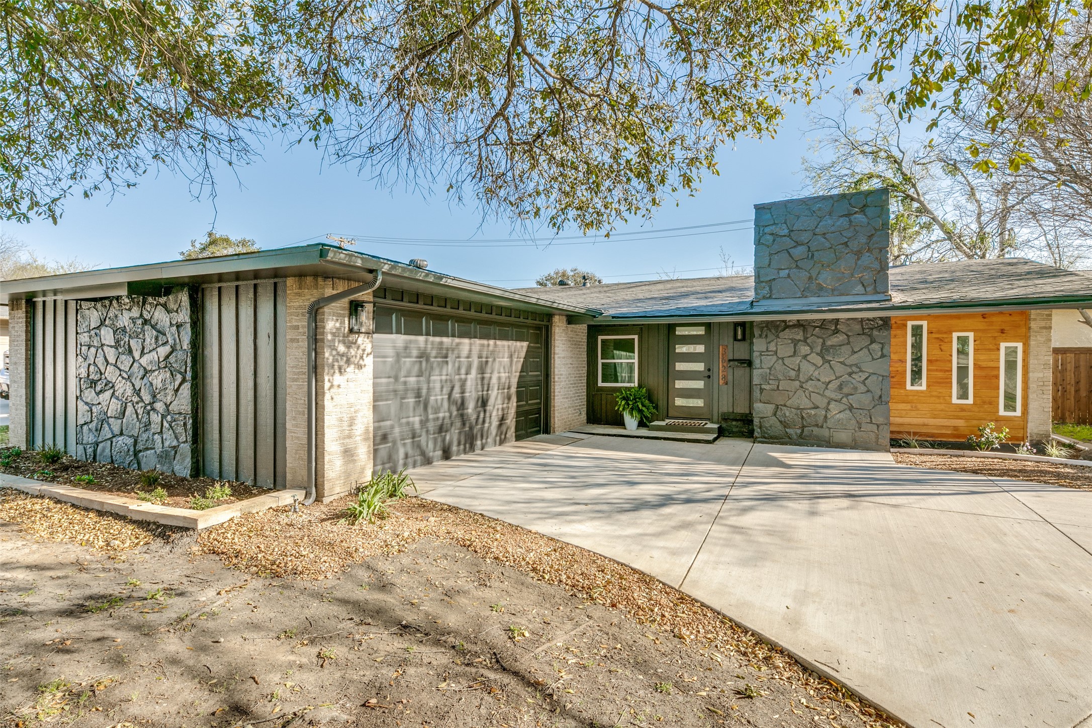 3628 High Vista Drive