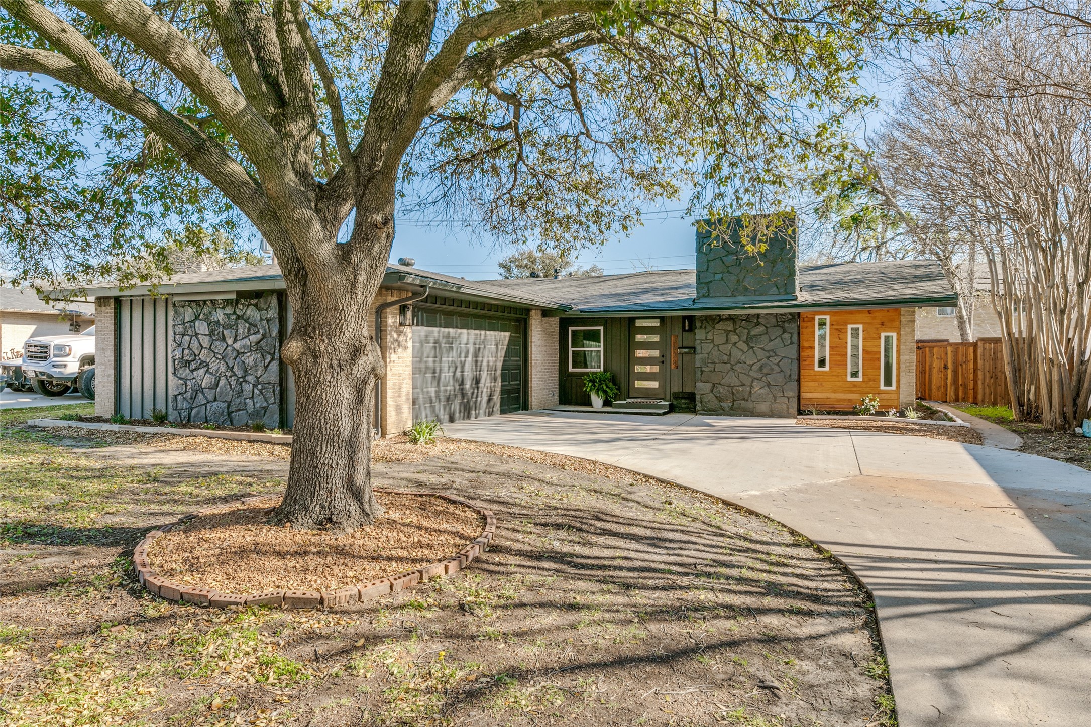 3628 High Vista Drive