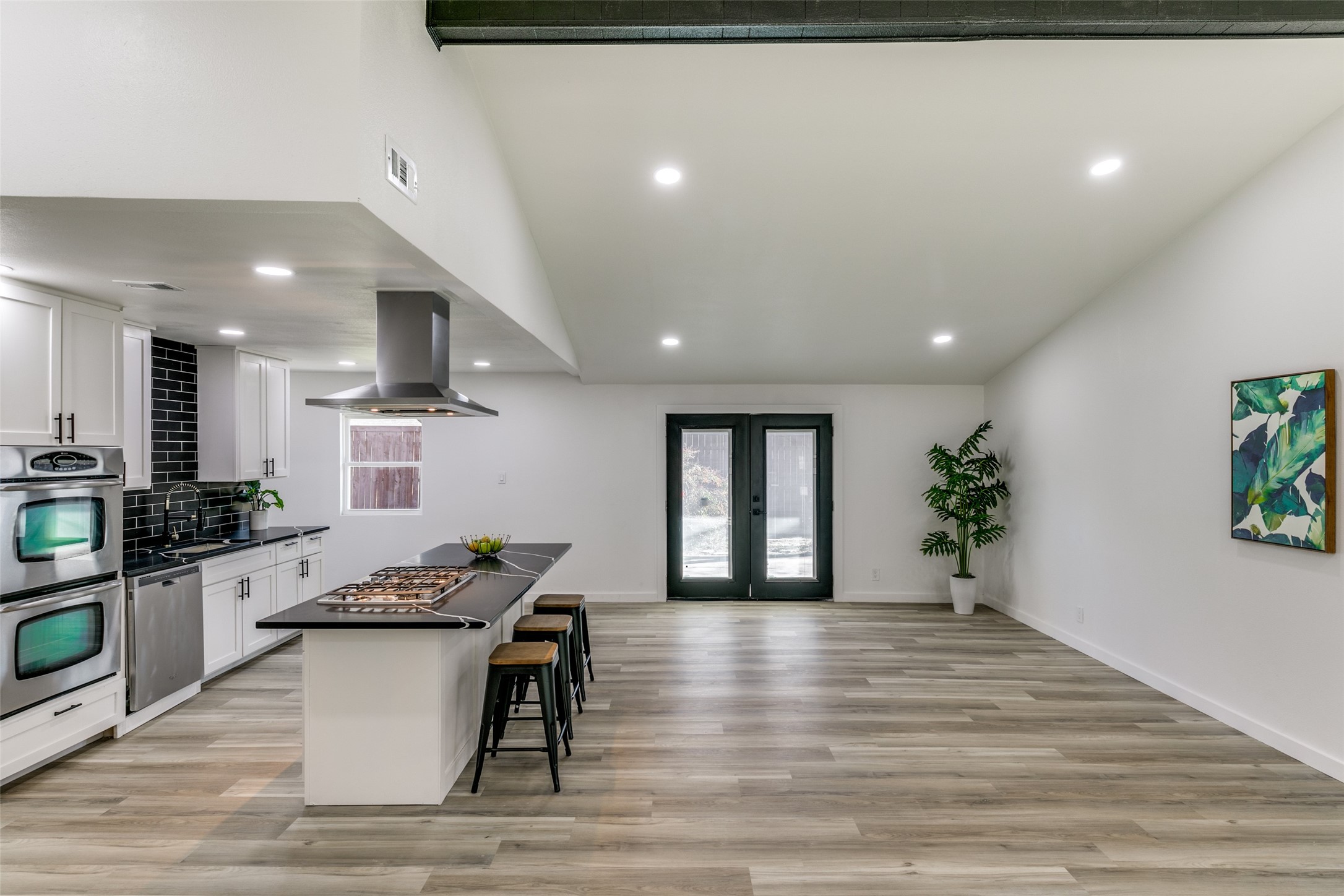 3628 High Vista Drive