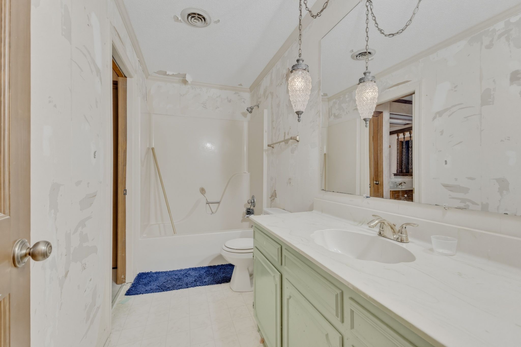 31 Colonial Cv