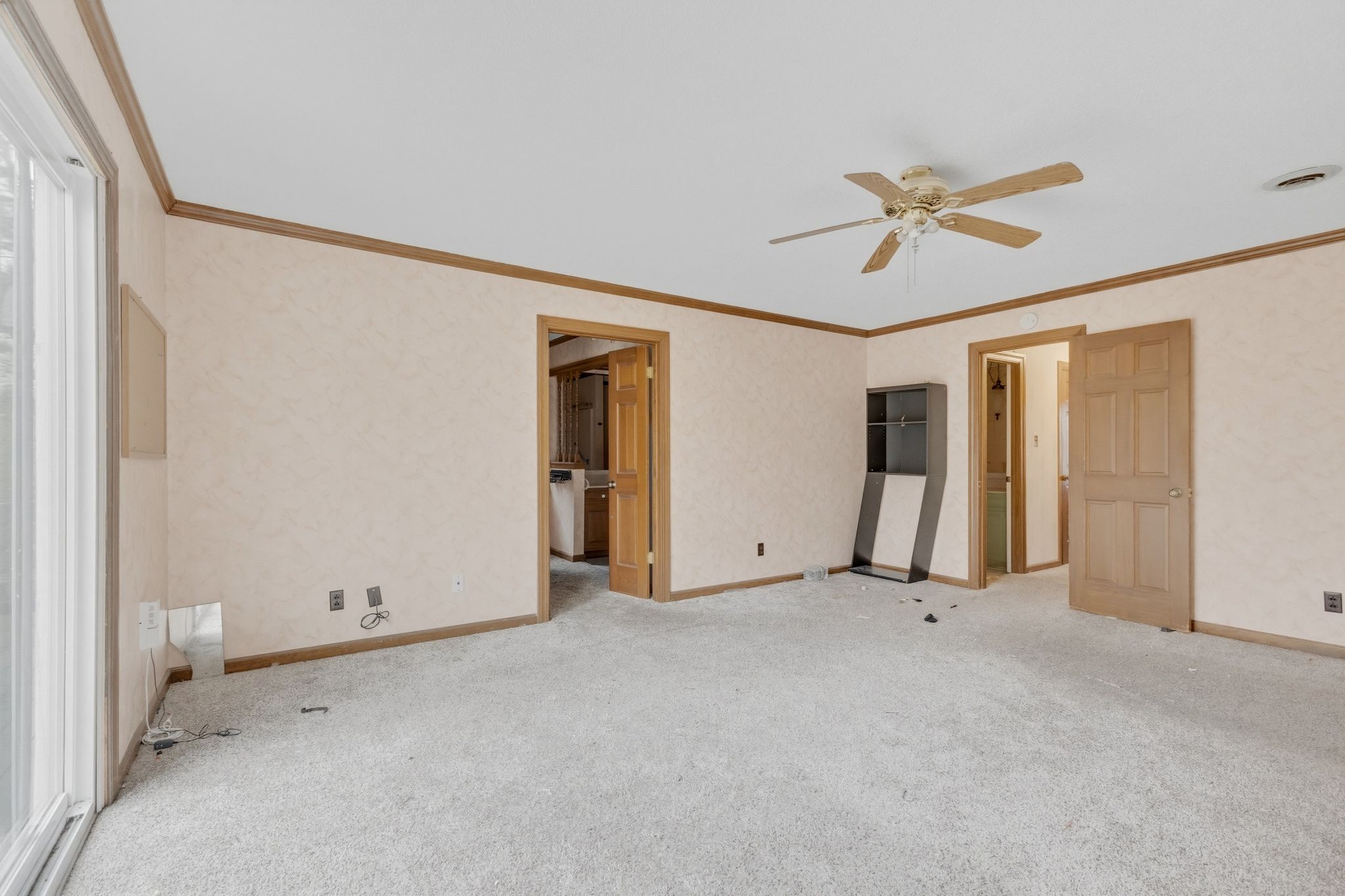 31 Colonial Cv
