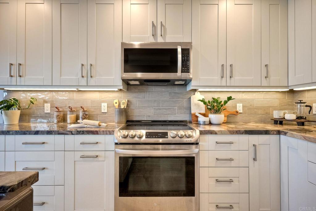 2414 Front Street 39