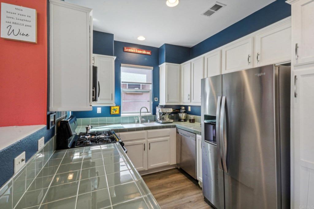 1265 Highbluff Avenue