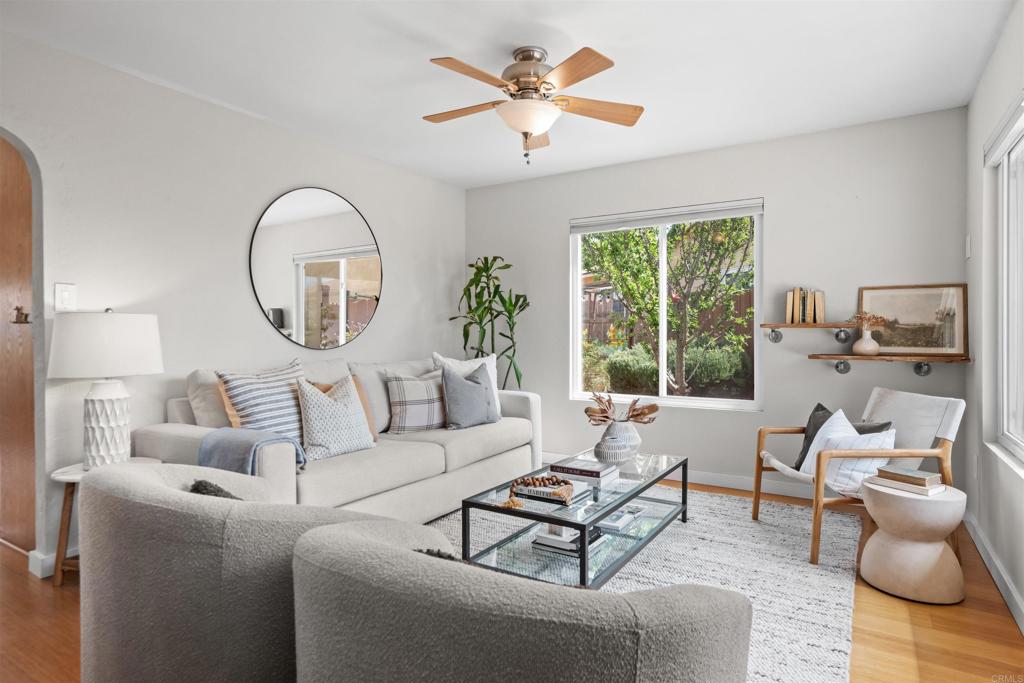 11819 Elkins