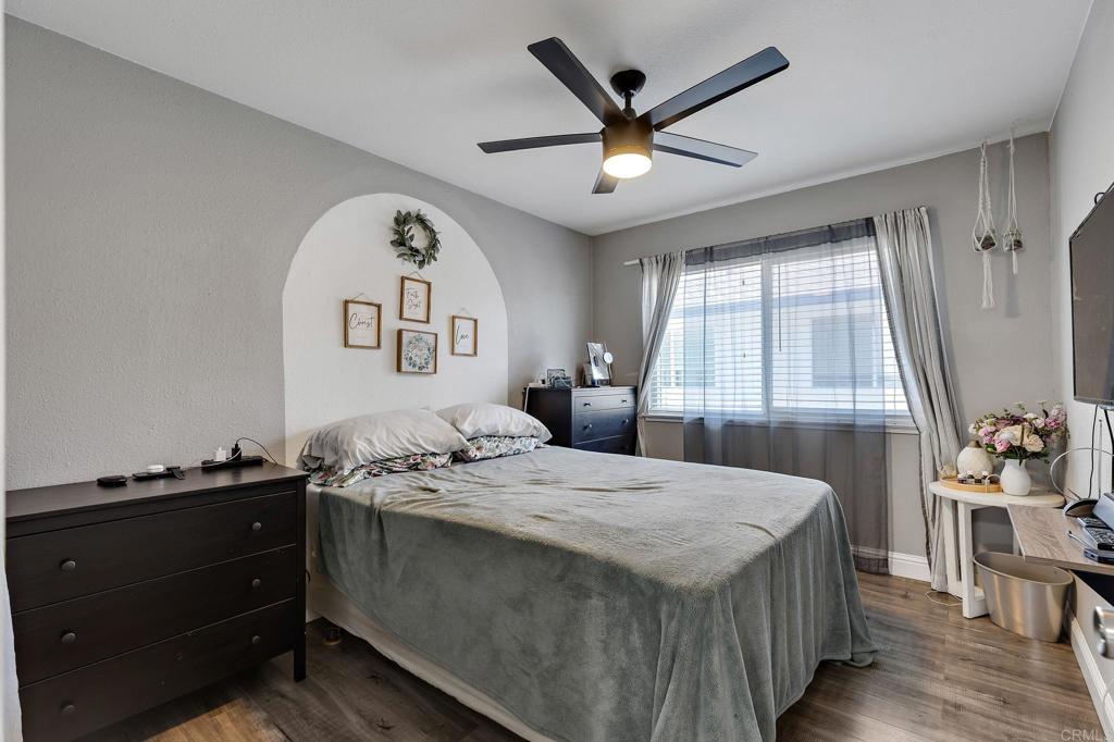 8943 El Mirador Drive 4