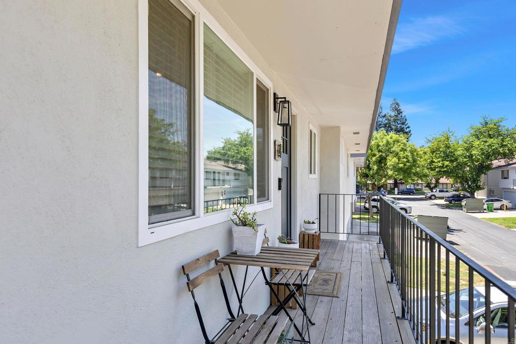 8943 El Mirador Drive 4