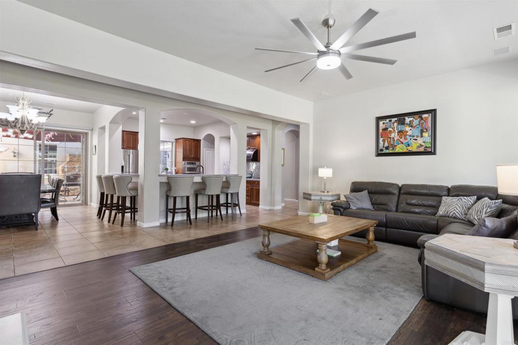 104 Estrella Court