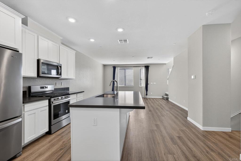 2561 Natomas Crossing