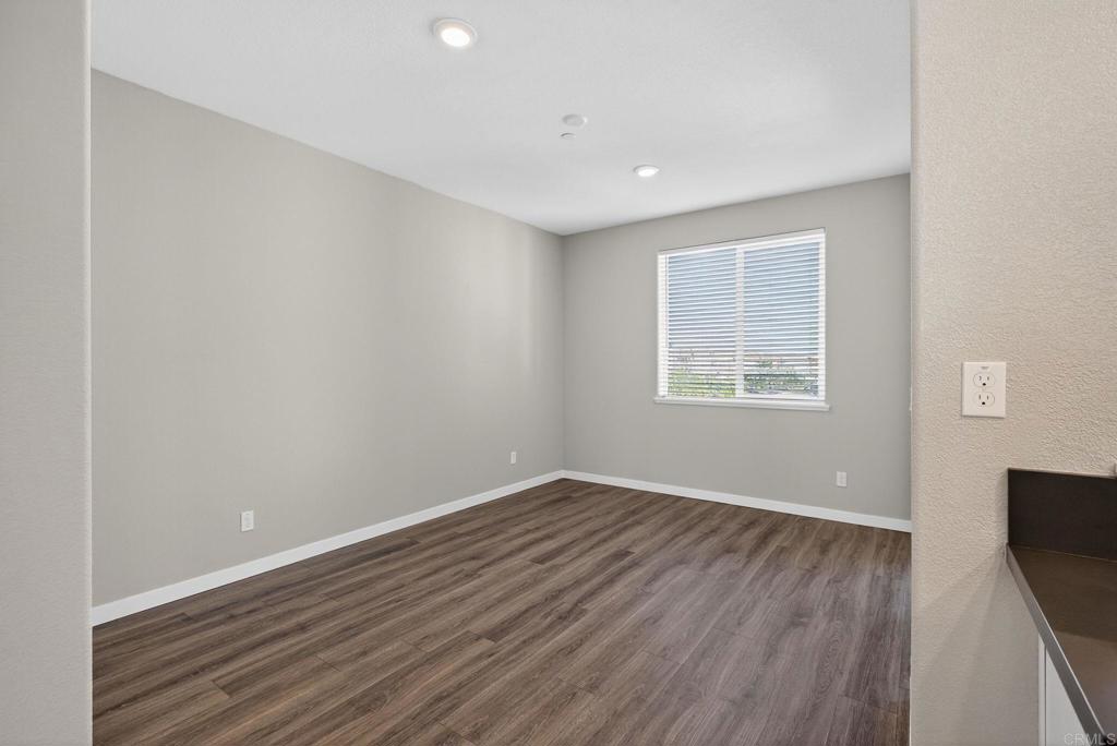 2561 Natomas Crossing