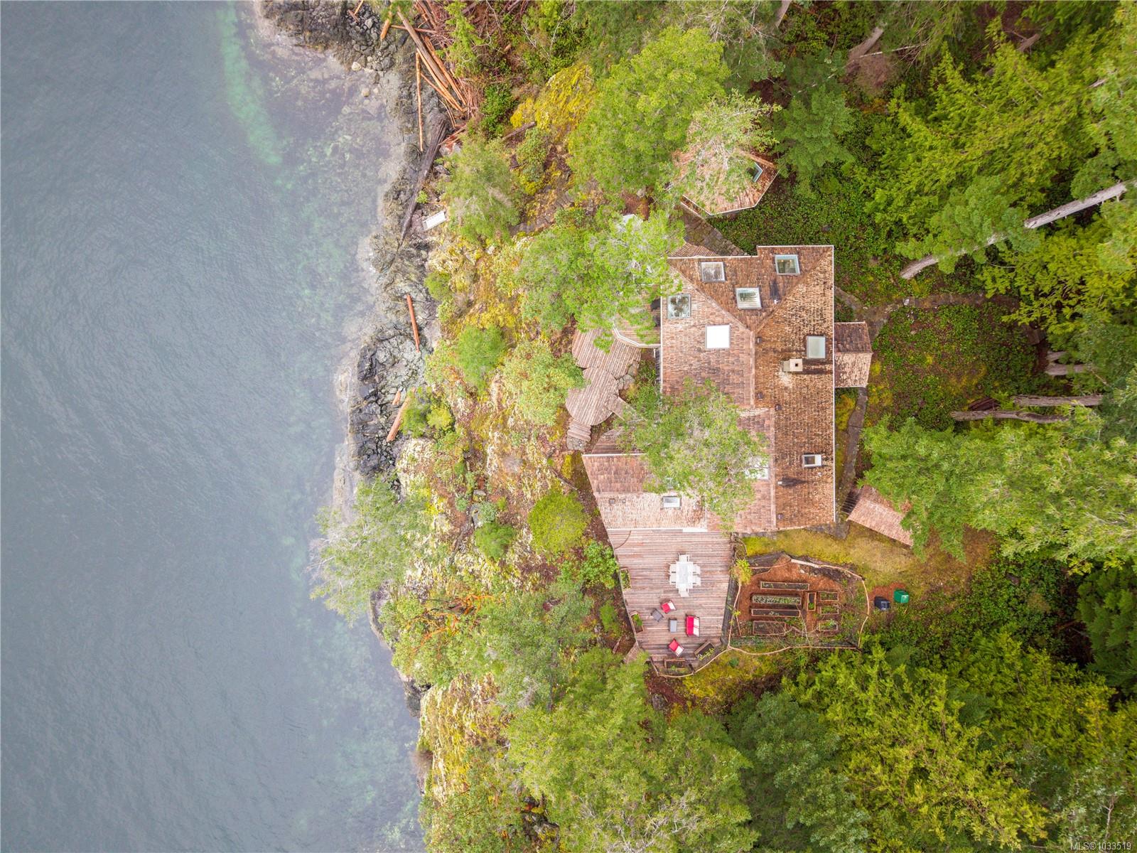 1704 Tiber Bay Rd