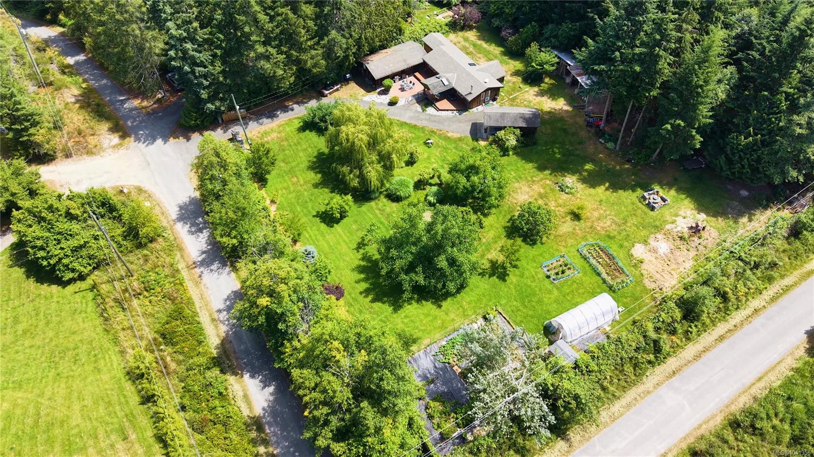 1107 Kw'as Bay Rd