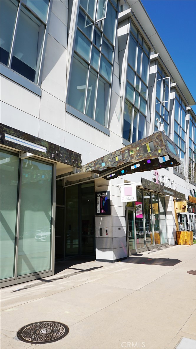 175 S Lake Avenue 411