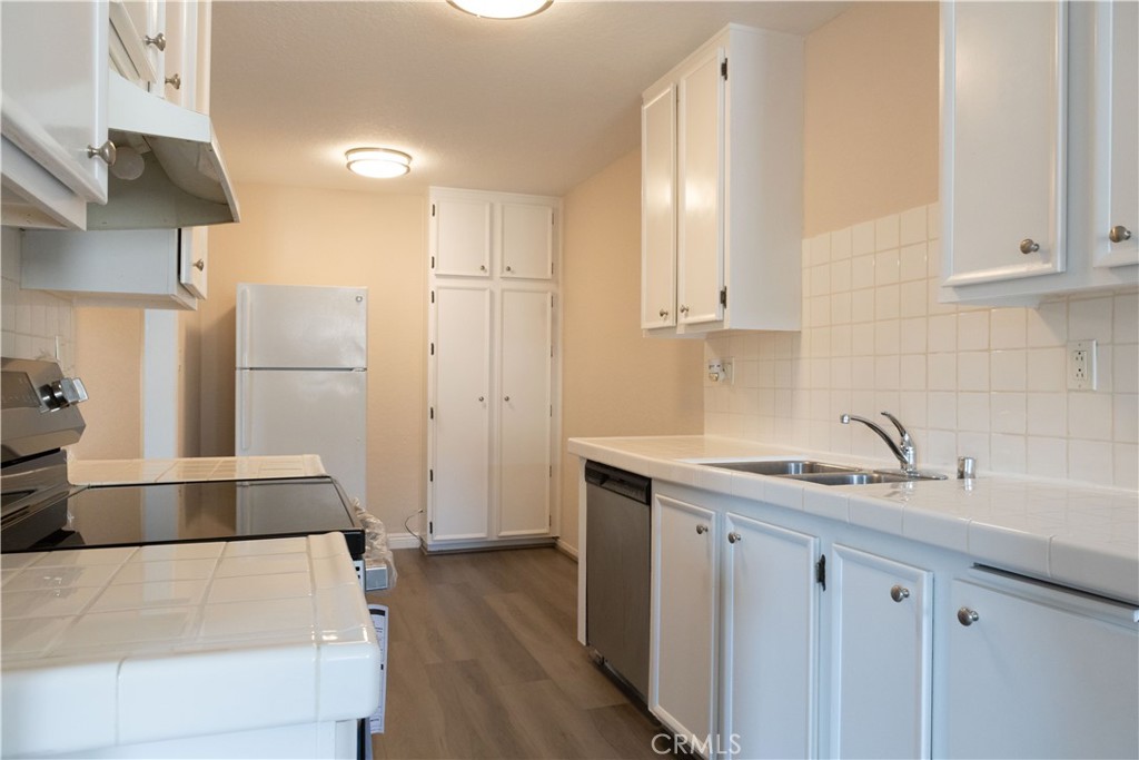 2386 E Del Mar Boulevard 203