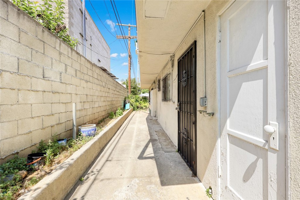 3507 Arroyo Seco Ave